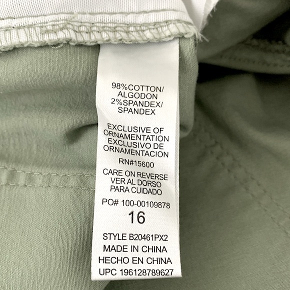 Democracy High Rise Slim Straight Scallop Hem Crop - Picture 15 of 16